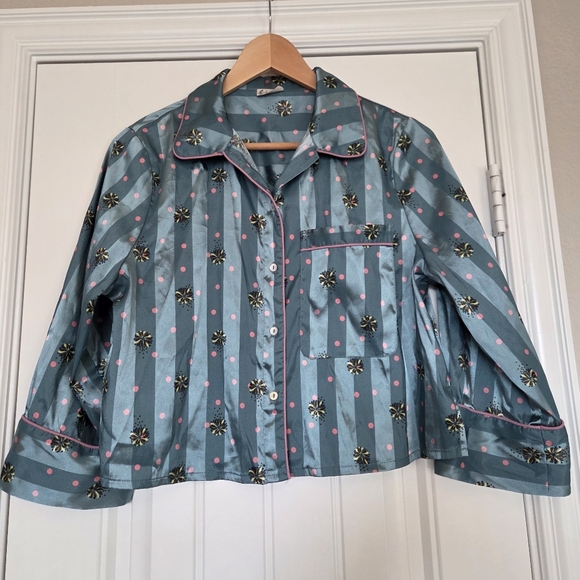 Free People Intimately Pajama Party Sleep Satin PJ Top in Hazy Blue Size Small - Picture 2 of 14